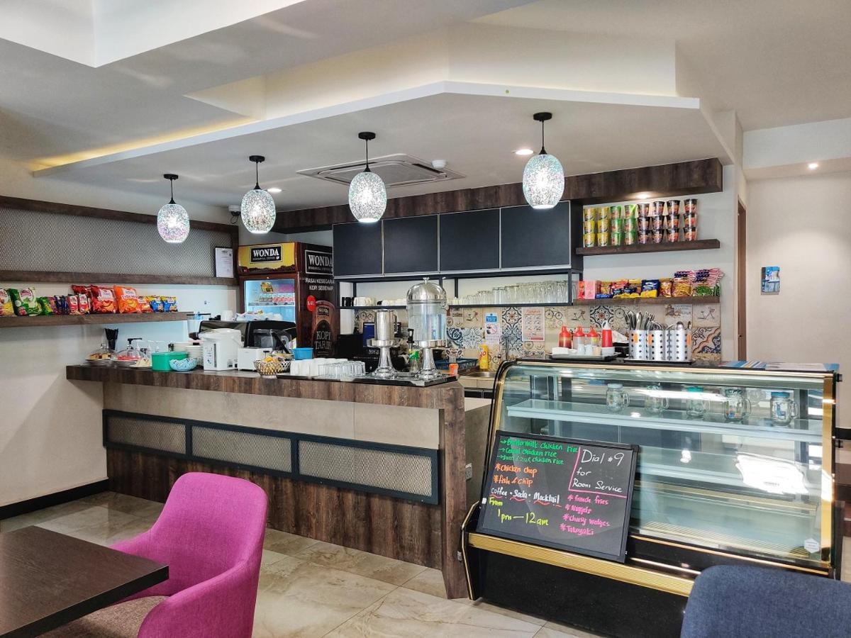 Meriton Inn Κουαντάν Εξωτερικό φωτογραφία