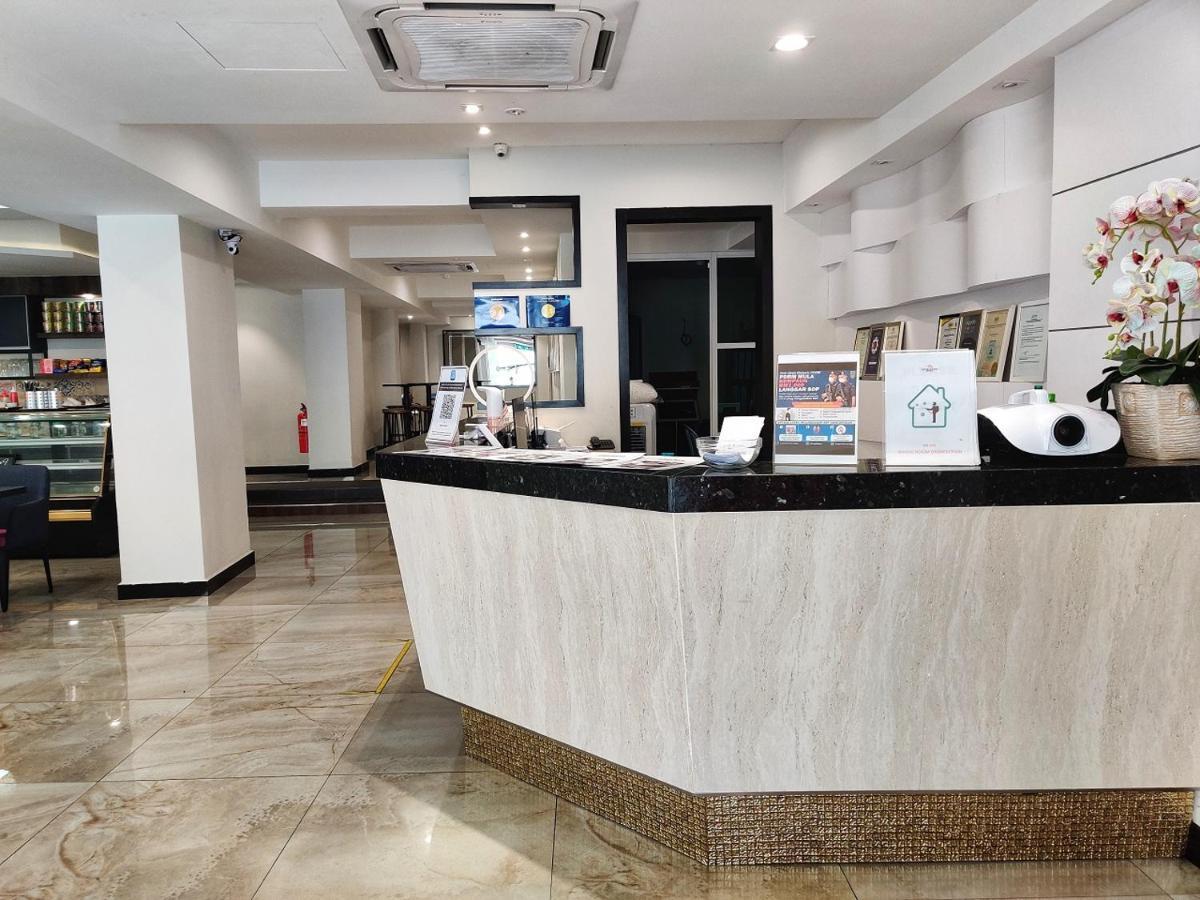 Meriton Inn Κουαντάν Εξωτερικό φωτογραφία