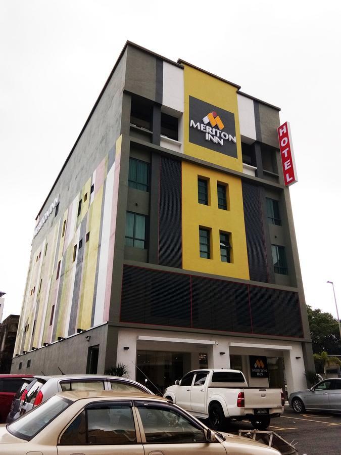 Meriton Inn Κουαντάν Εξωτερικό φωτογραφία